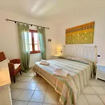 Апарт-отель Isa - Luxury Ginepro Sea View With Common Swimming Pool Just 50 Mt From The Гольфо-Аранчи