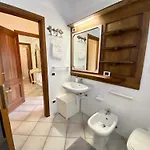 Апарт-отель Isa - Luxury Ginepro Sea View With Common Swimming Pool Just 50 Mt From The Гольфо-Аранчи