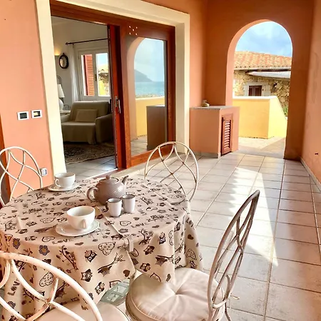 Isa - Luxury Ginepro Sea View With Common Swimming Pool Just 50 Mt From The 3* Golfo Aranci