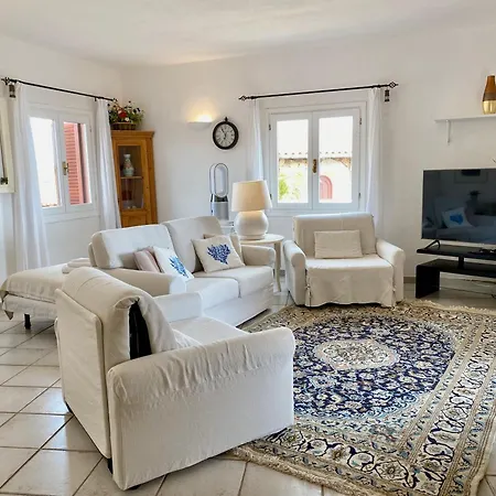 Apart-hotel Isa - Luxury Ginepro Sea View With Common Swimming Pool Just 50 Mt From The Golfo Aranci