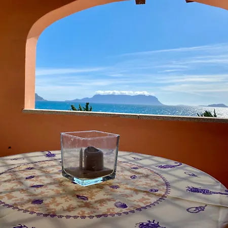Apart-hotel Isa - Luxury Ginepro Sea View With Common Swimming Pool Just 50 Mt From The Golfo Aranci