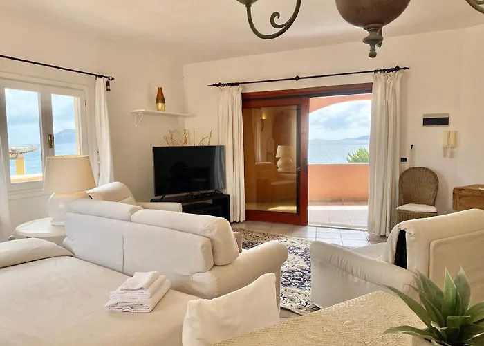 Isa - Luxury Ginepro Sea View With Common Swimming Pool Just 50 Mt From The Apartmanhotel